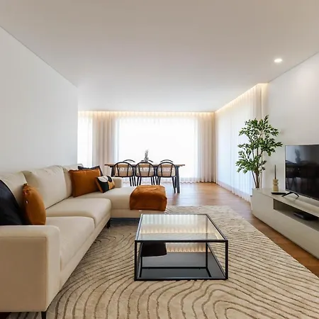 Viana'S Heart - Spacious Modern Ap. Near City Center Viana do Castelo Exterior photo
