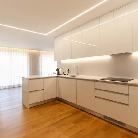 Viana'S Heart - Spacious Modern Ap. Near City Center Viana do Castelo Exterior photo