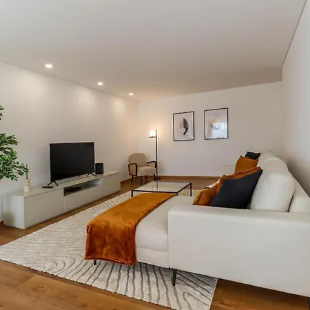 Viana'S Heart - Spacious Modern Ap. Near City Center Viana do Castelo Exterior photo