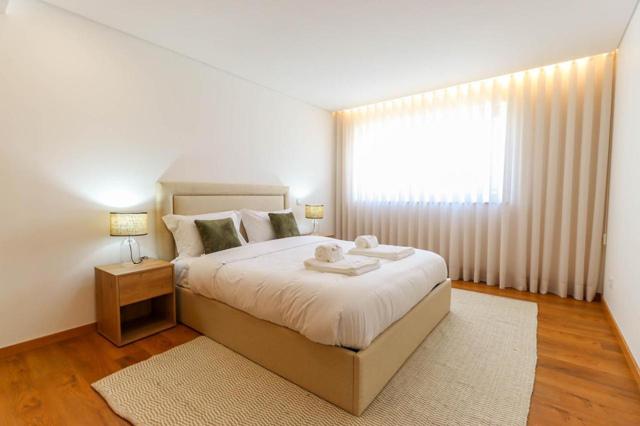 Apartment Viana's Heart - Spacious Modern Ap. Near Center Viana do Castelo