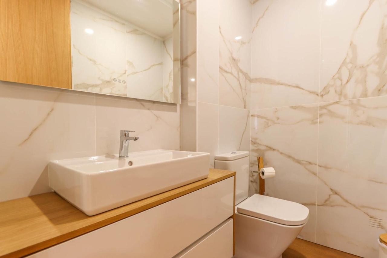 Viana's Heart - Spacious Modern Ap. Near Center Viana do Castelo