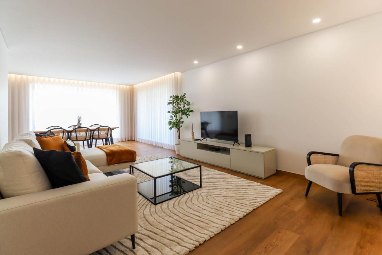 Viana's Heart - Spacious Modern Ap. Near Center Viana do Castelo